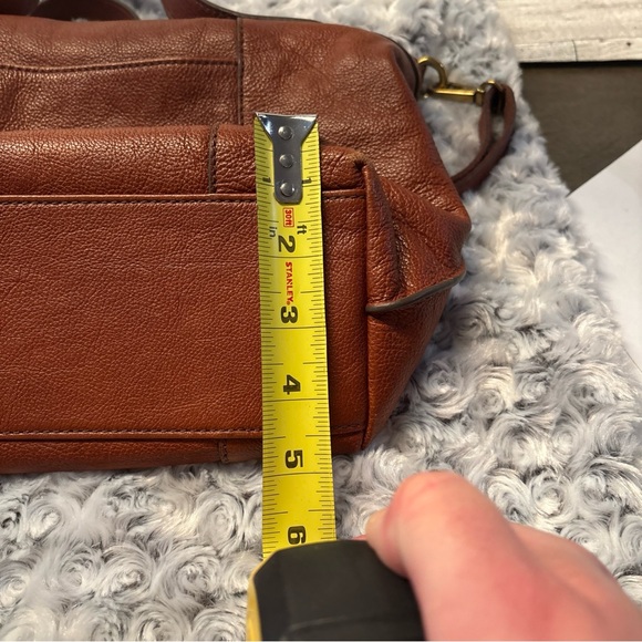 Fossil Sadie Brandy Leather Crossbody Bag - Picture 5 of 16